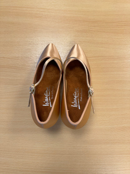 ICS Superstar S/Strap - Peach Satin (Size2XW)