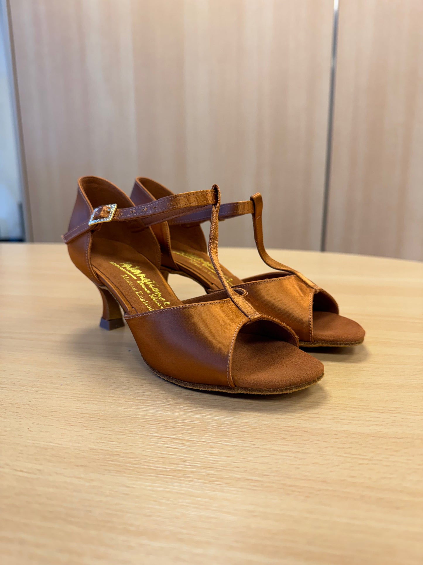 LTB - Tan Satin (Size 2.5N)