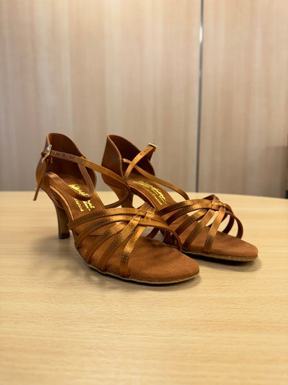 Flavia - Tan Satin (Size 7W)