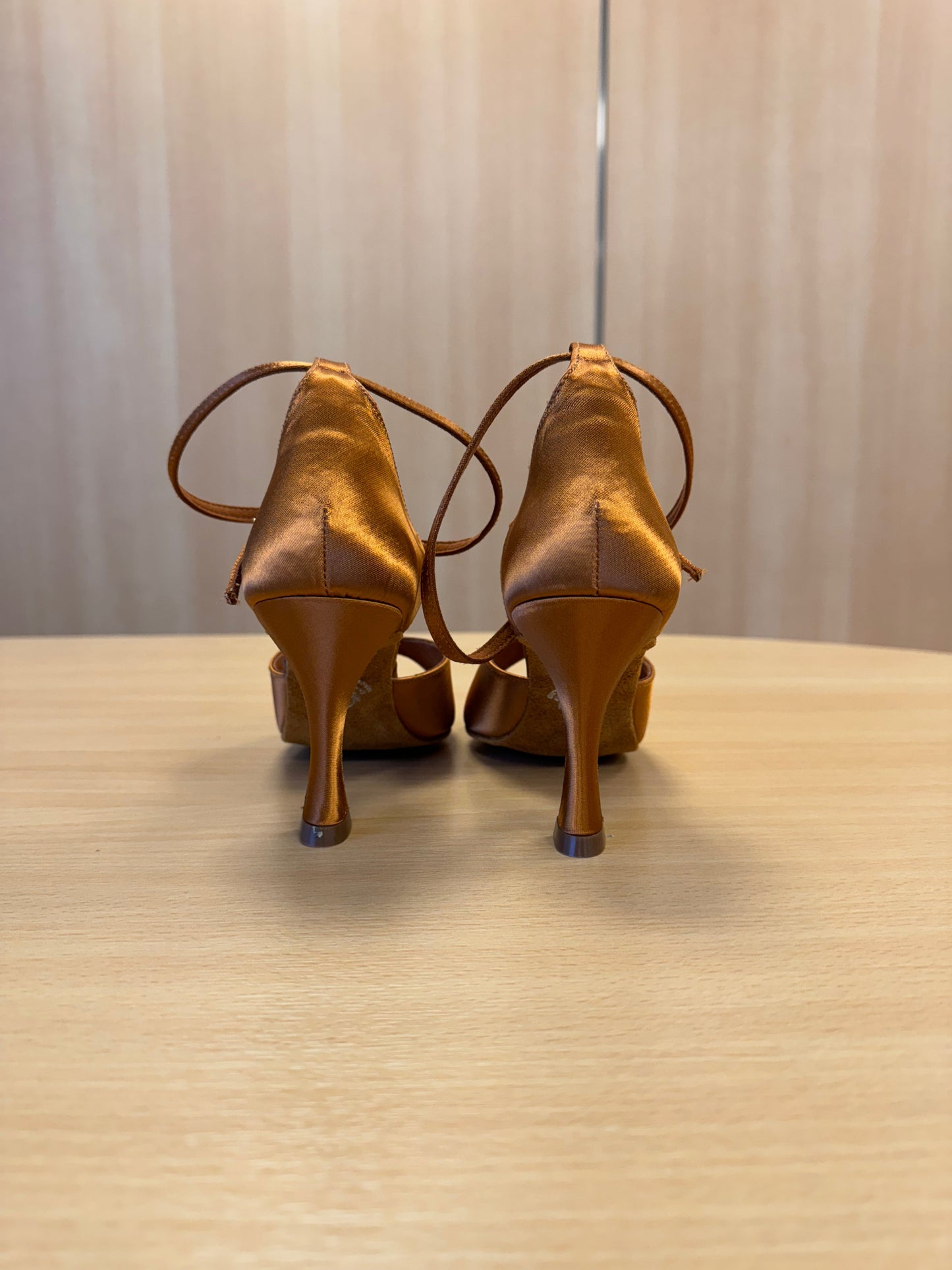 Lorraine - Tan Satin (Size 4)