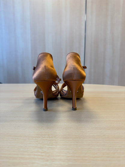 Svetlana - Tan Satin (Size 7)