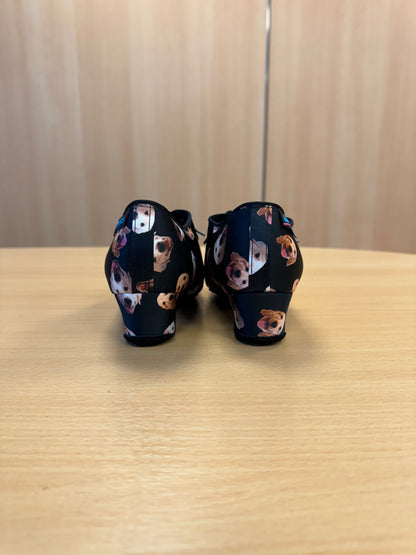 Heather Split Sole - Shoe Dog (Size 2)