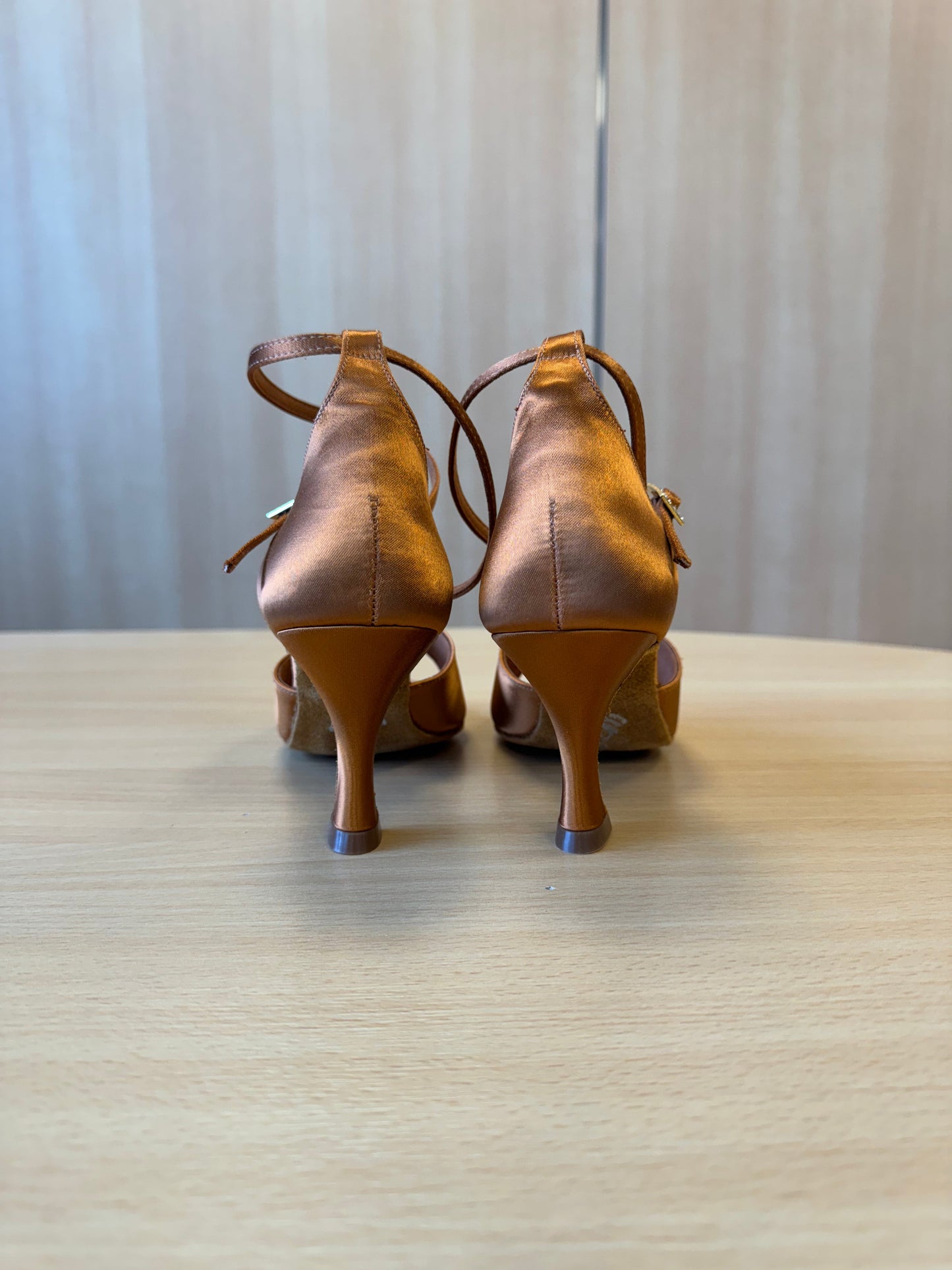 Lorraine - Tan Satin (Size 5W)