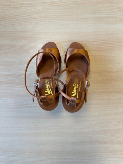 Lorraine - Tan Satin (Size 5W)