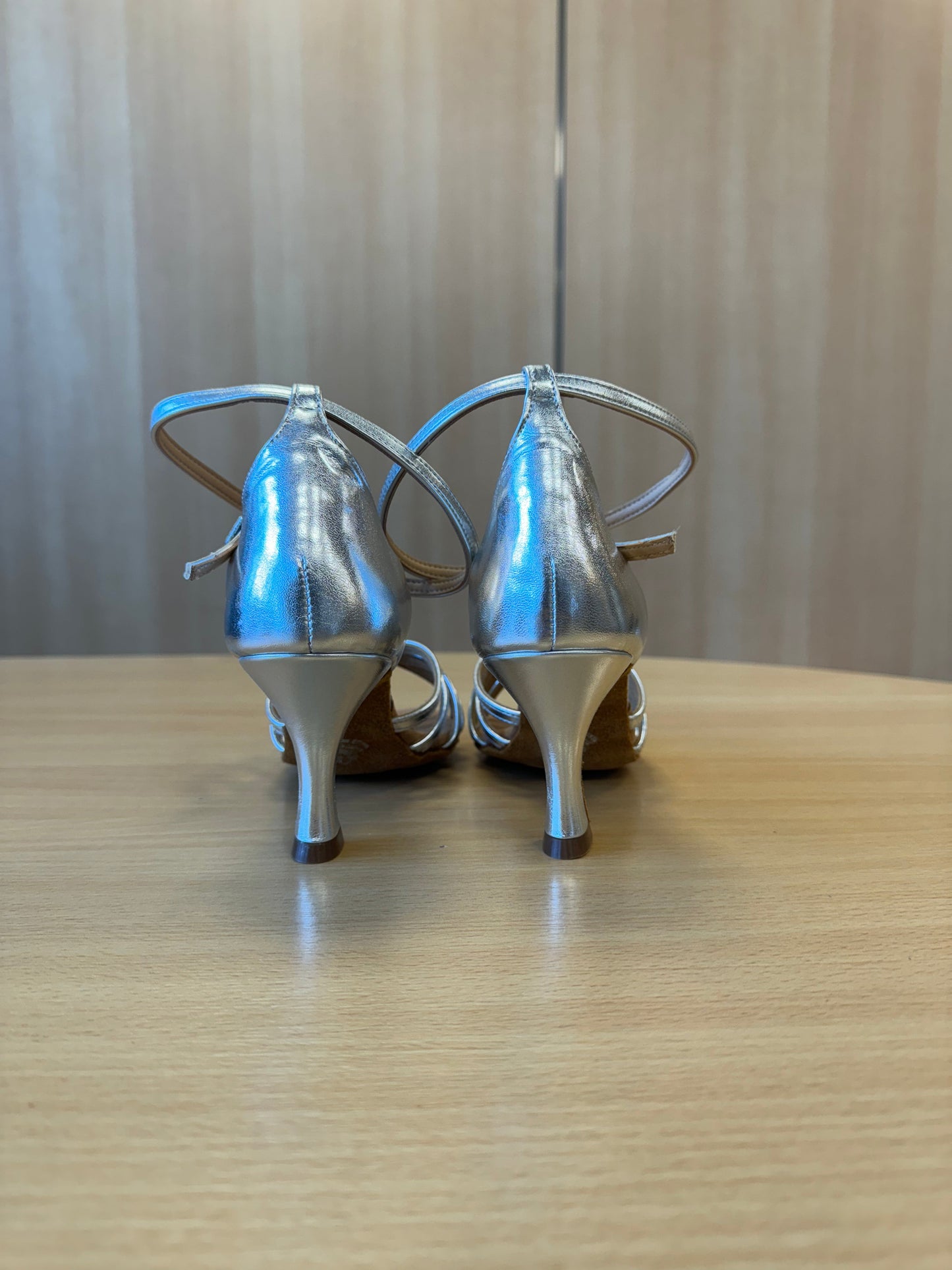 Tanya - Silver (Size 5XW)