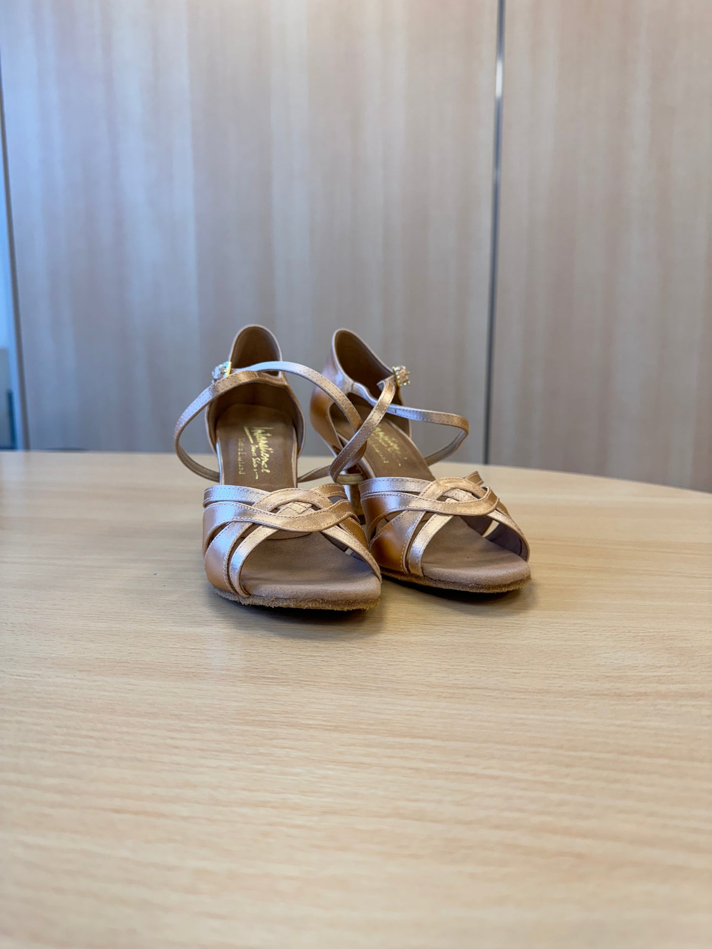 Mia - Peach Satin (Size 5.5N)