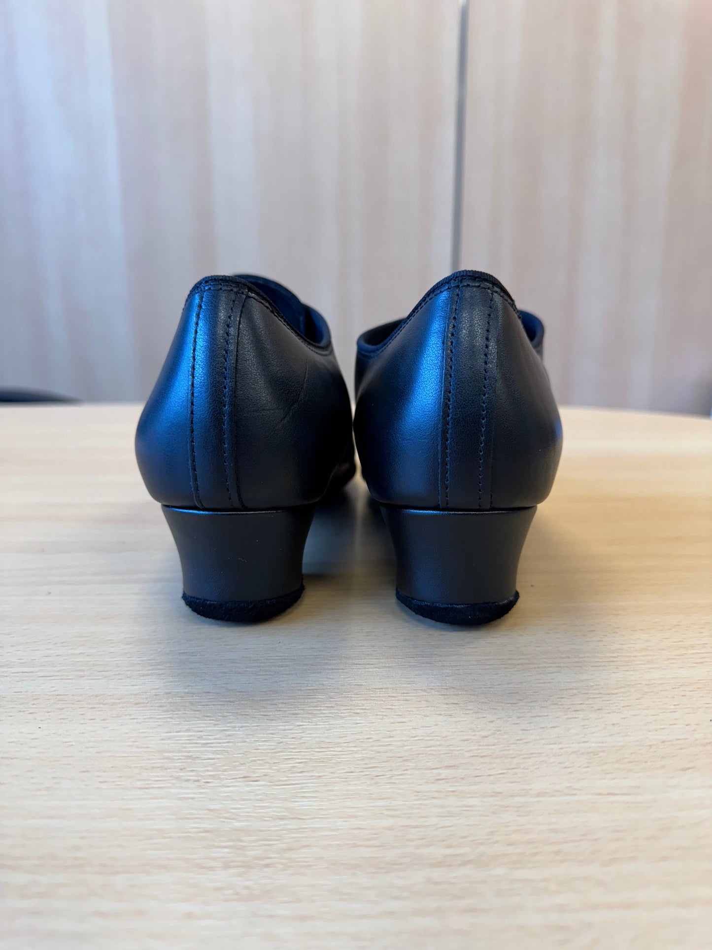 Rumba - Black Calf (Size 8)