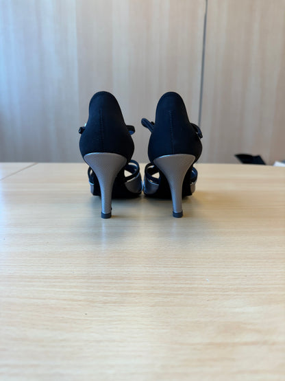 Mia T-Bar - Black Nubuck/Steel Pixel - Size 4.5 - X Wide
