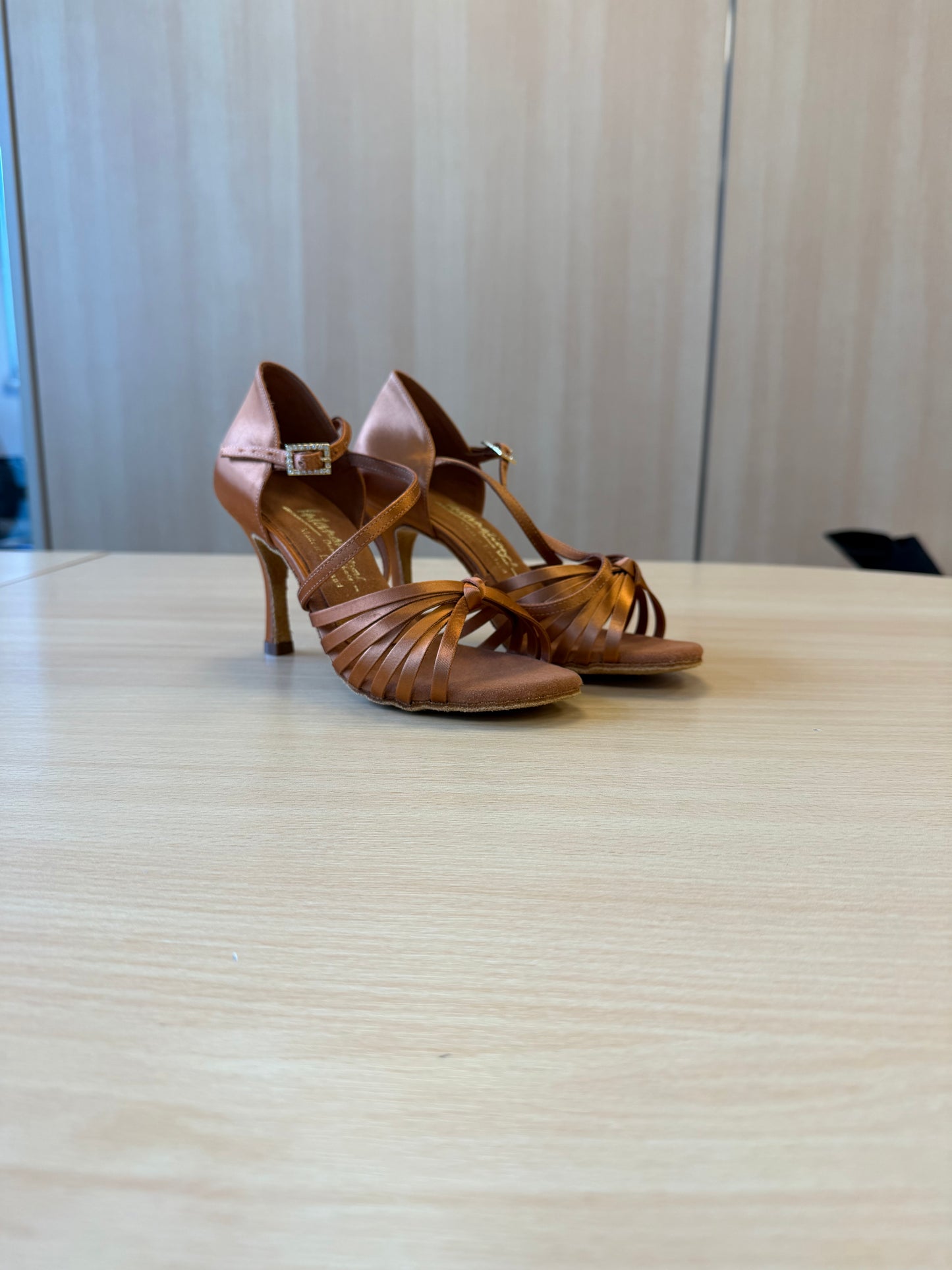 Fiorella - Tan Satin - Size 4.5 - Regular