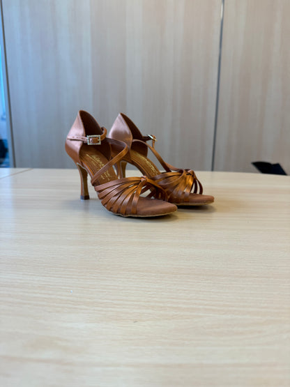 Fiorella - Tan Satin - Size 4.5 - Regular