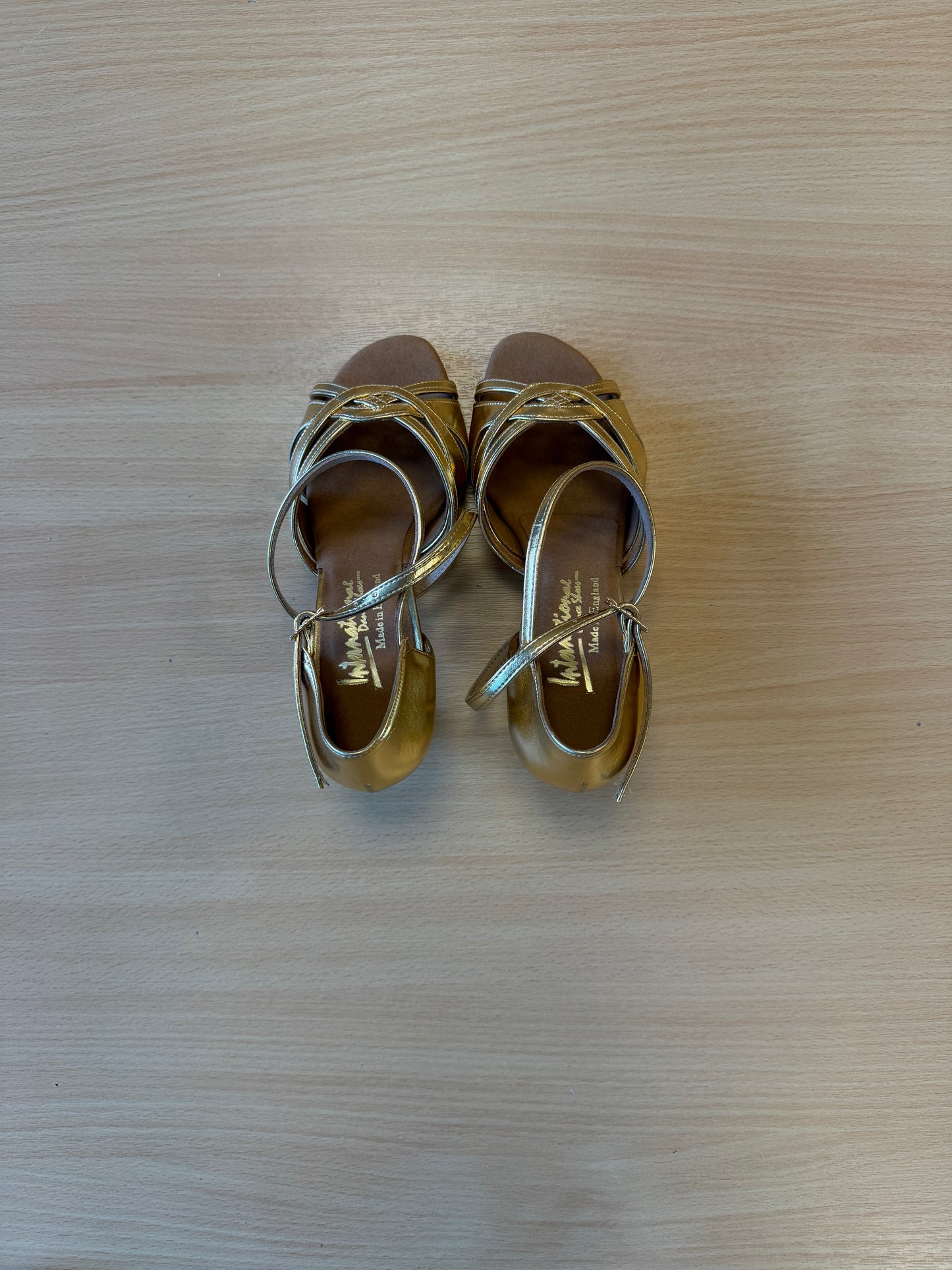 Mia - Gold NotCalf - Size 4 - X Wide