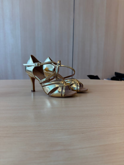 Mia - Gold NotCalf - Size 5 - Regular (Vegan)