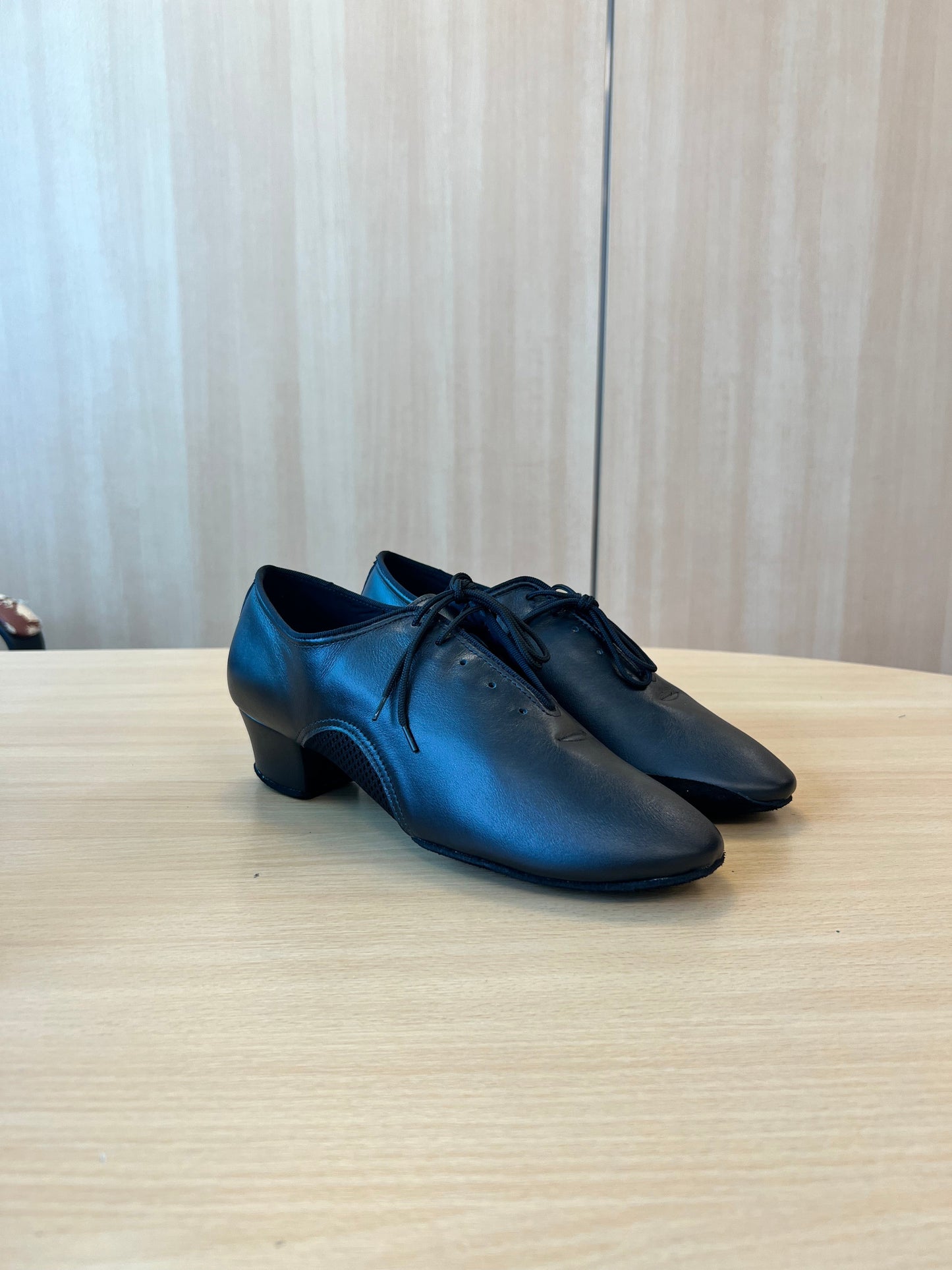 SAMPLE: Romeo - Black Calf/AirMesh (Size 9.5)