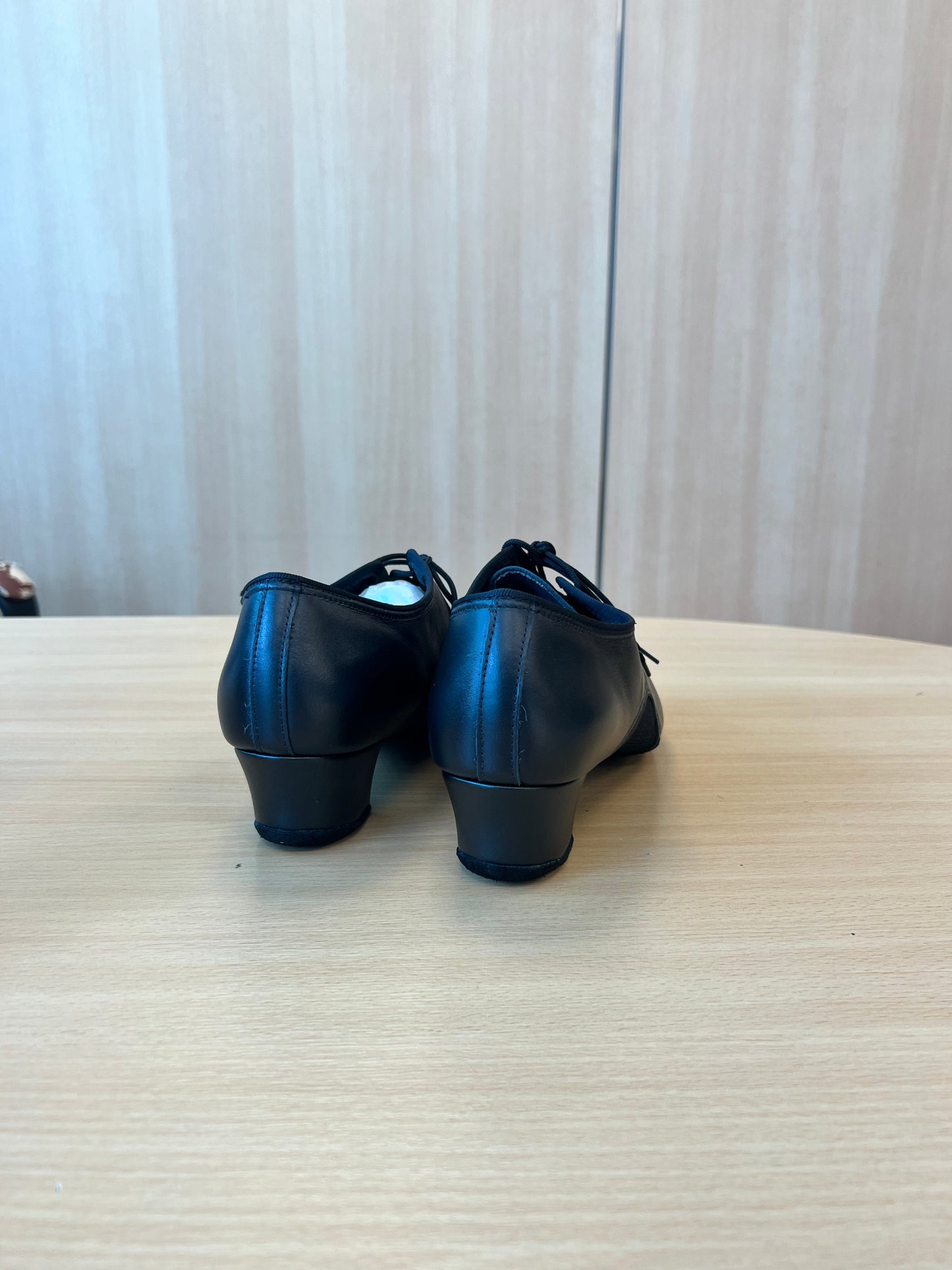 SAMPLE: Romeo - Black Calf/AirMesh (Size 9.5)