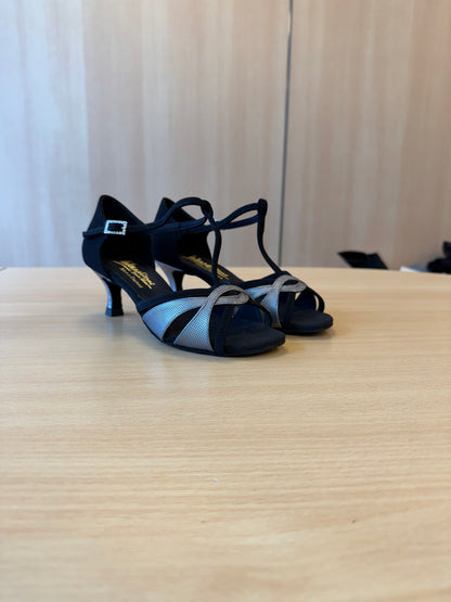 Mia T-Bar - Black Nubuck/Steel Pixel - Size 5 - X Wide