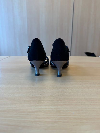 Mia T-Bar - Black Nubuck/Steel Pixel - Size 5 - X Wide