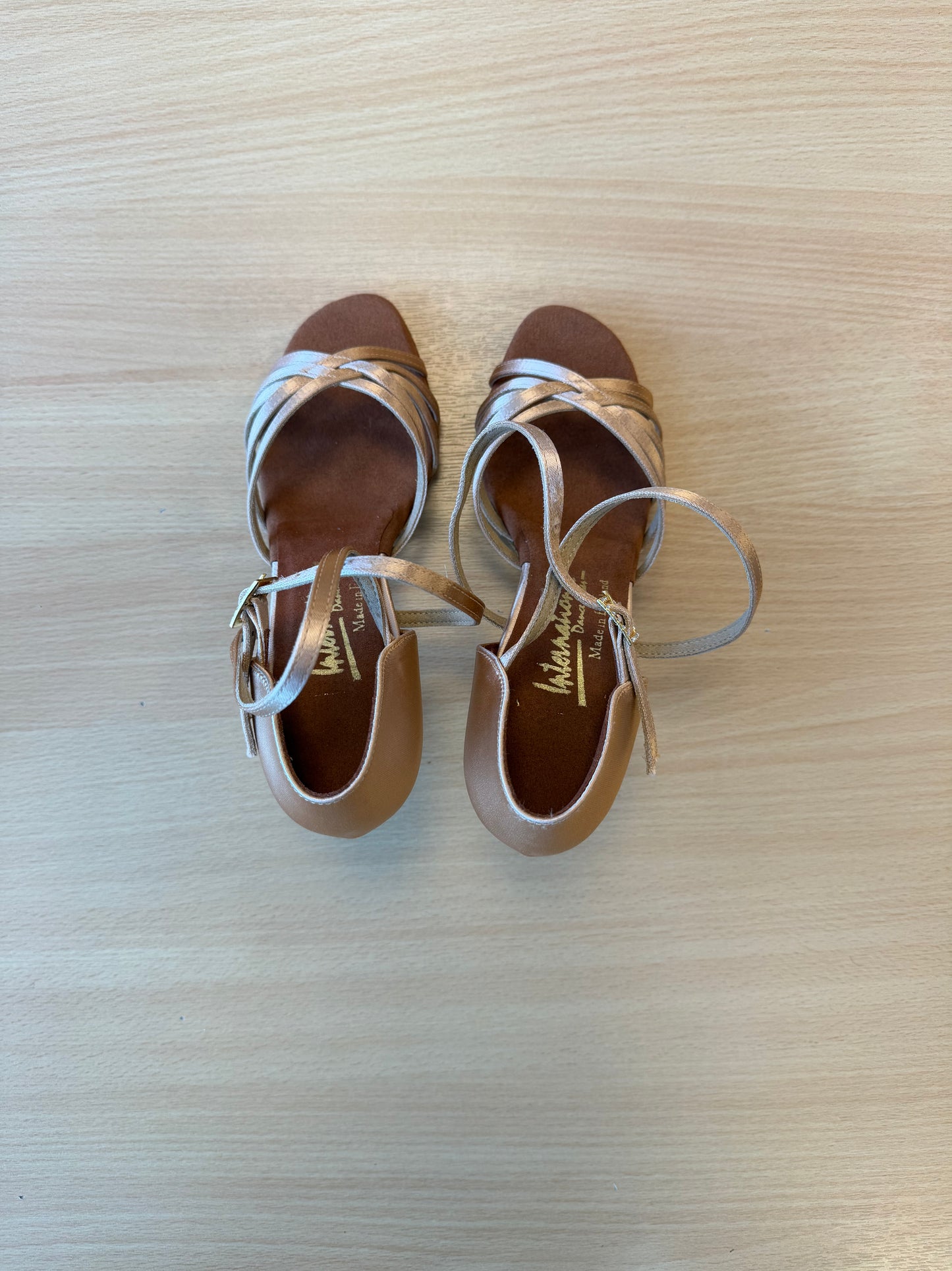 Flavia - Peach Satin - Size 5 - Narrow