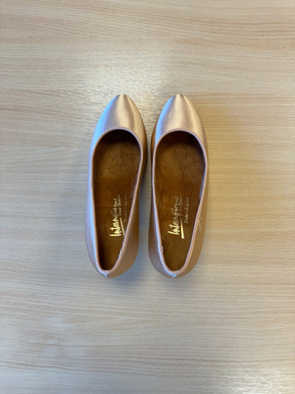 ICS Round Toe - Peach Satin (Size 3.5)