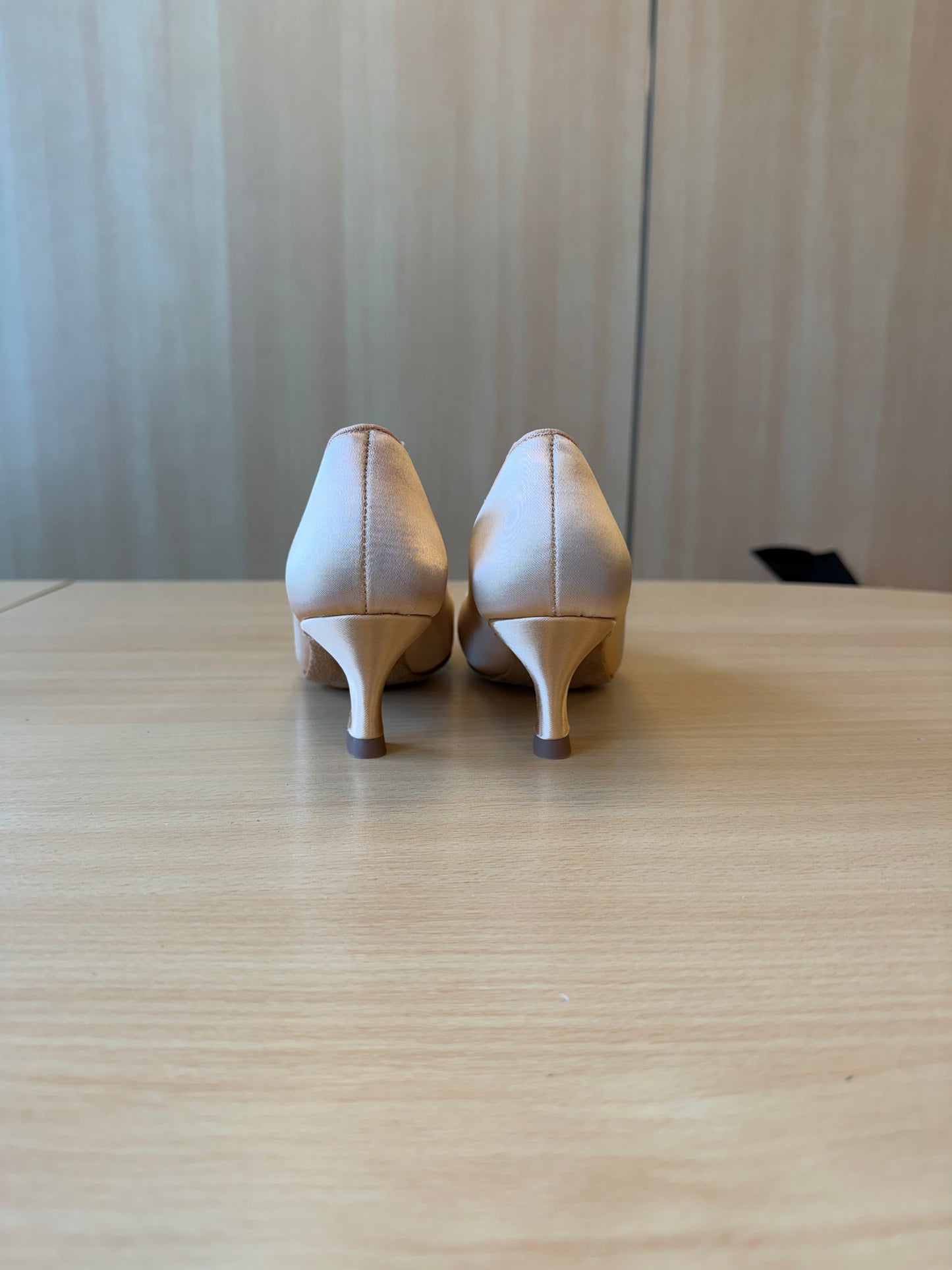 ICS Vista - Peach Satin - Size 5 - X Wide