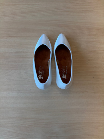 ICS Superstar - White Satin - Size 5 - Regular