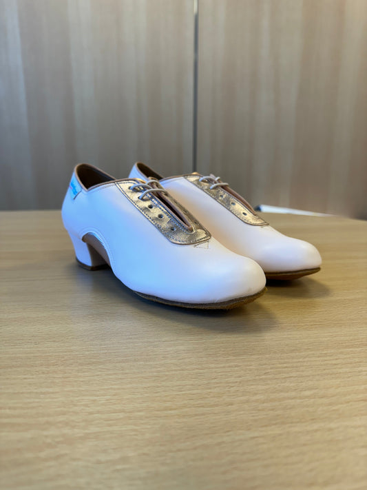 Artiste SS - Himalayan Rose (Size 4.5)
