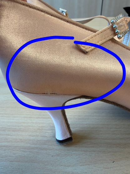 ICS RoundToe SingleStrap - Peach Satin - Size 4 - Regular