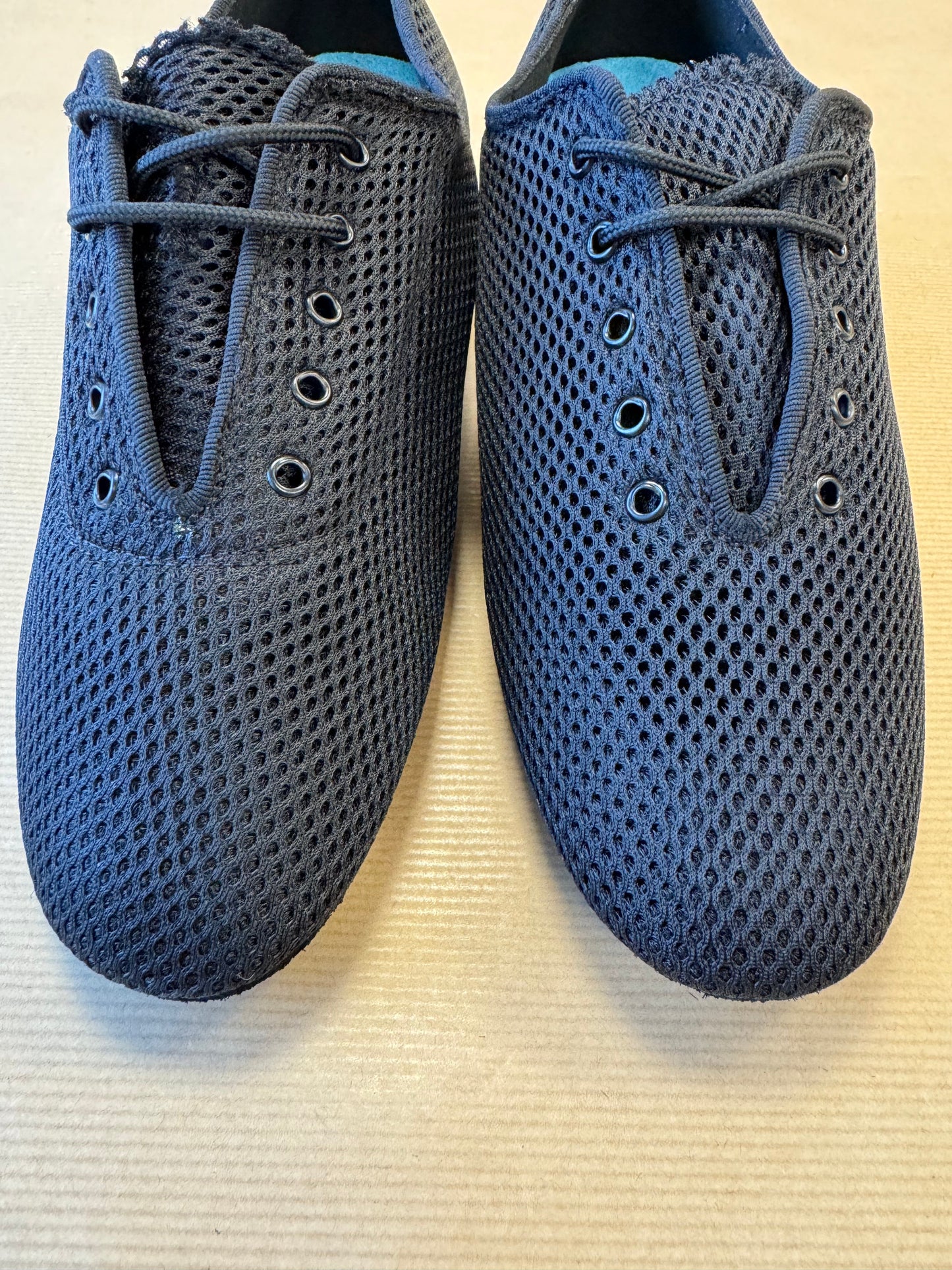 Heather Split-Sole - Air Mesh (Size 5)