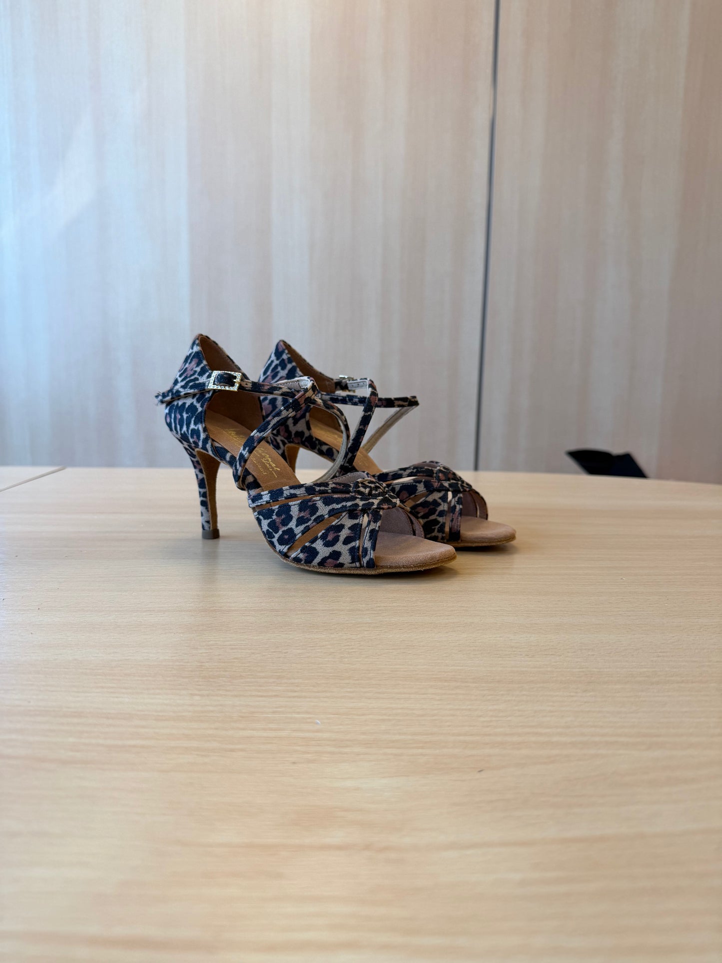 Mia - Leopard - Size 5.5 - Narrow
