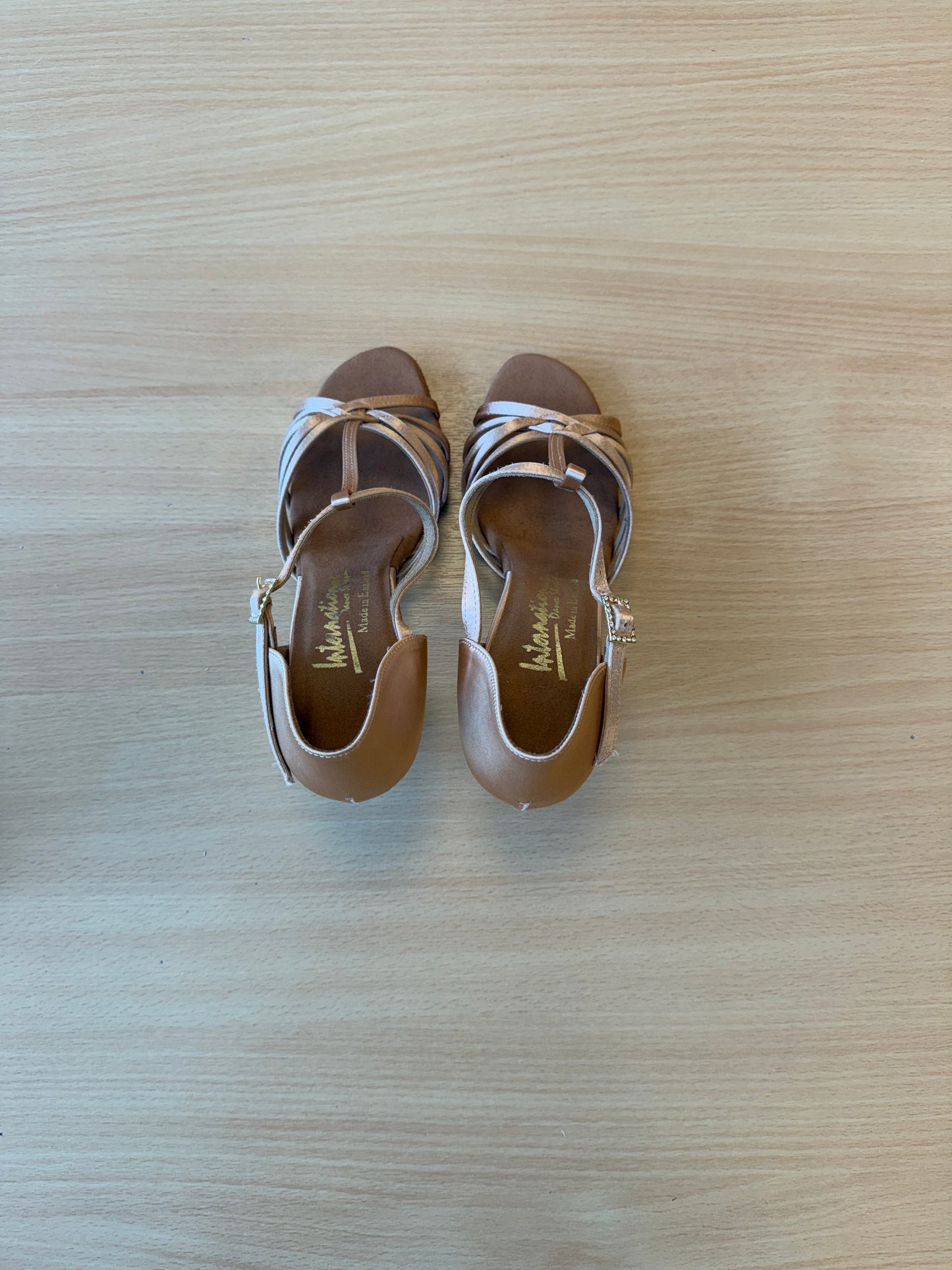 Bela - Peach Satin - Size 5.5 - Narrow