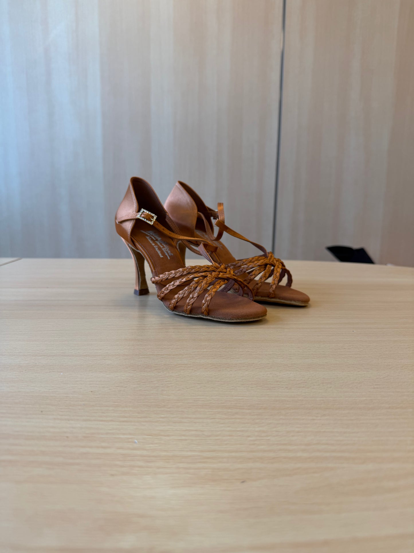 Neeve - Tan Satin - Size 5.5 - Narrow