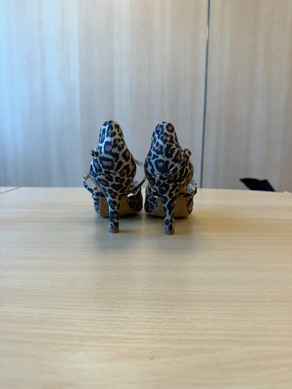 Mia - Leopard - Size 5.5 - Regular