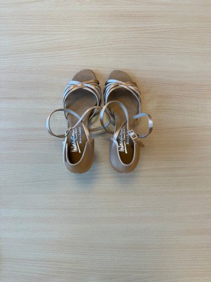 Flavia - Peach Satin - Size 5.5 - Regular