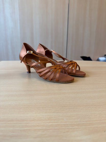 Flavia - Tan Satin - Size 6 - Regular