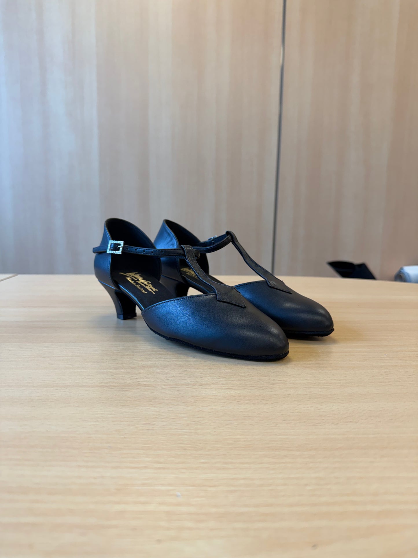 Karen - Black Calf - Size 5.5 - Narrow