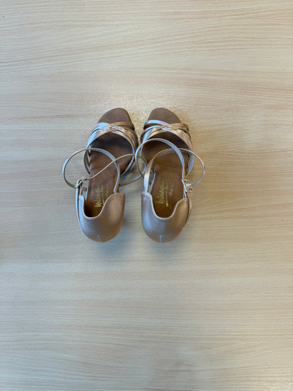 Flavia - Peach Satin - Size 6 - Regular