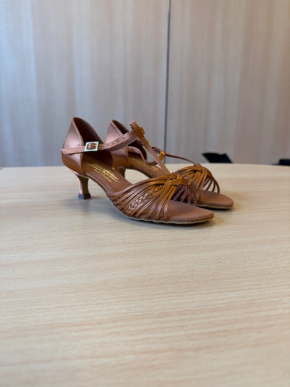 Svetlana - Tan Satin - Size 6 - Wide