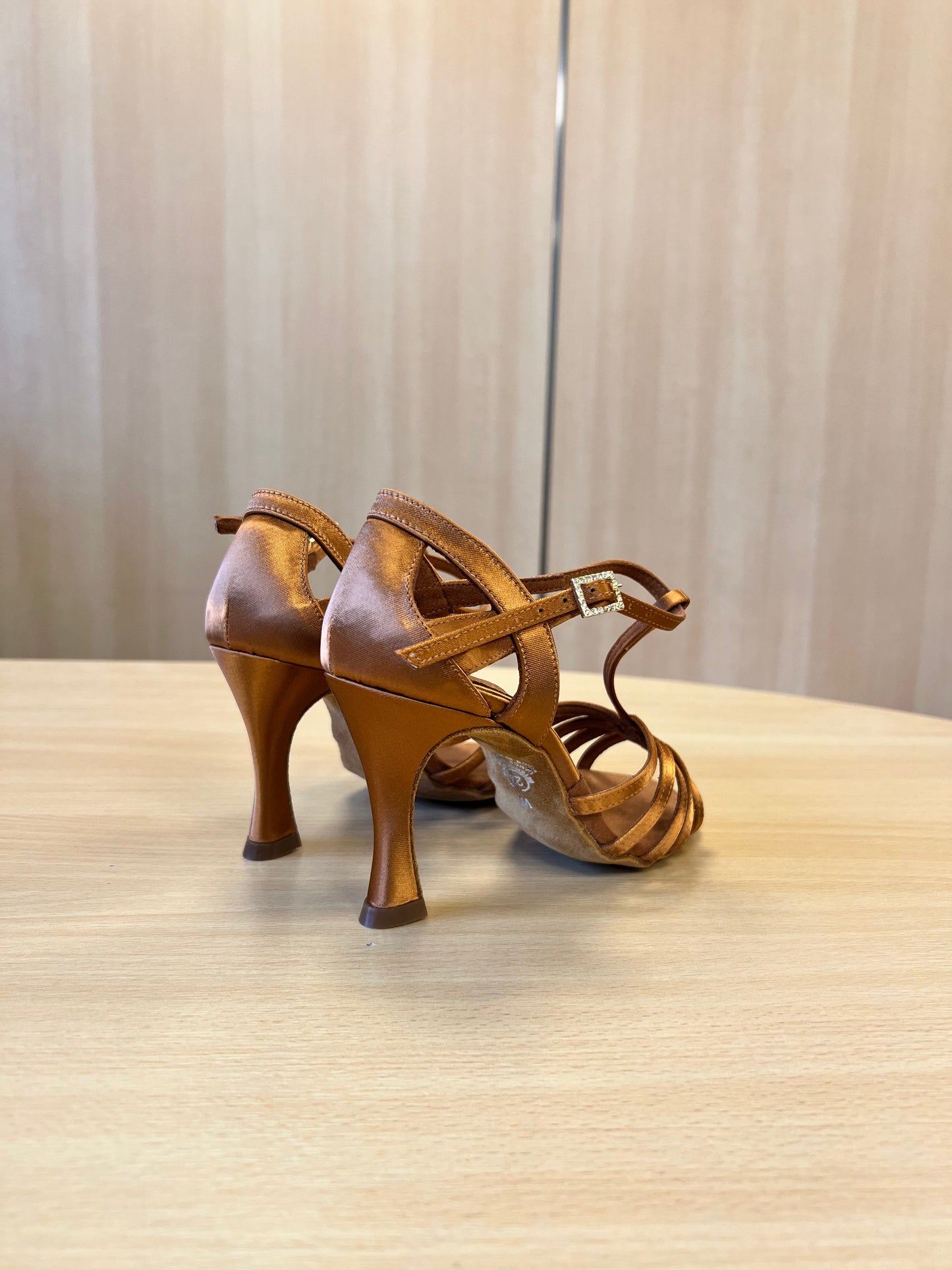 Lucia - Tan Satin (Size 2.5W)