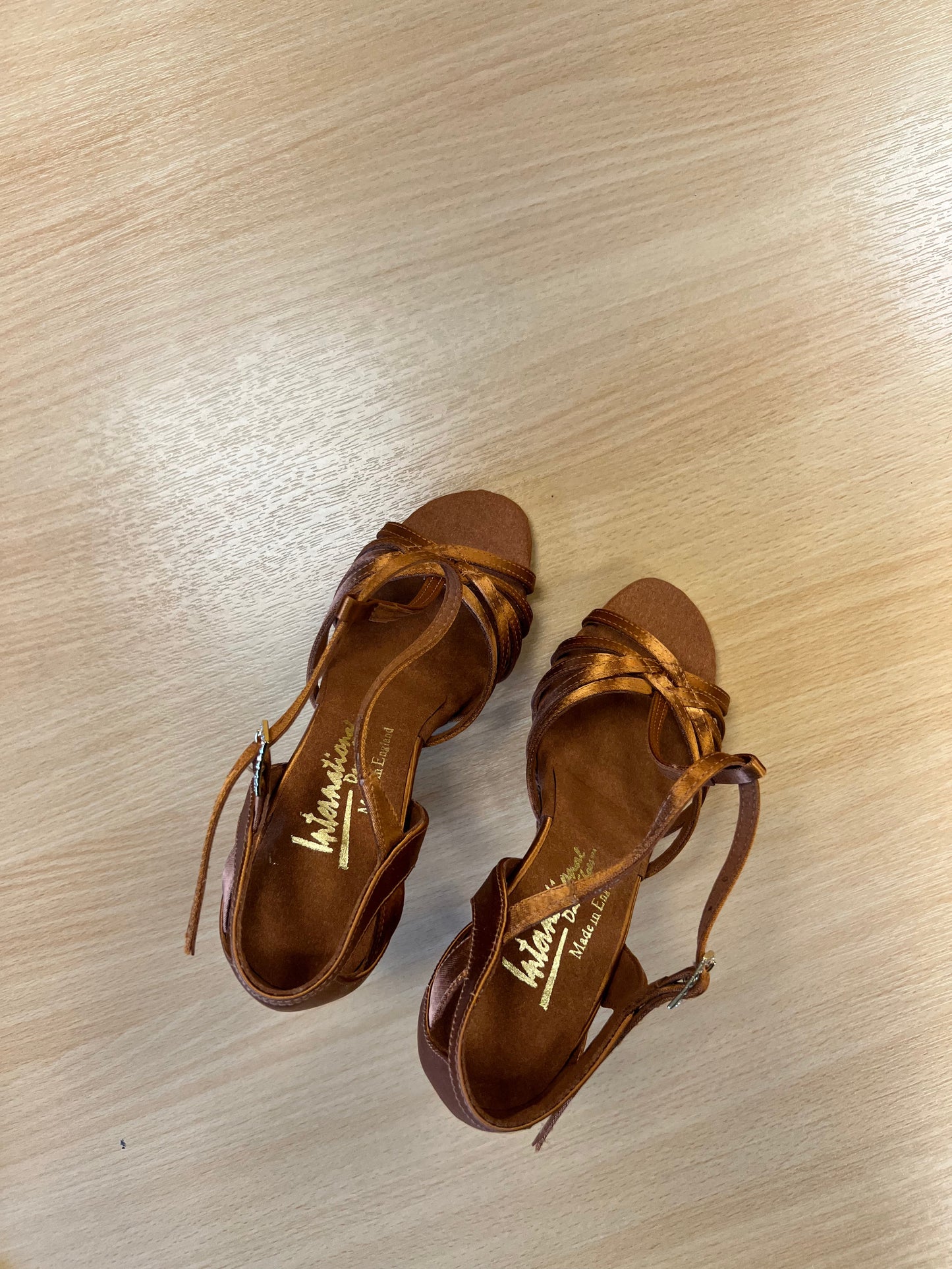 Lucia - Tan Satin (Size 2.5W)