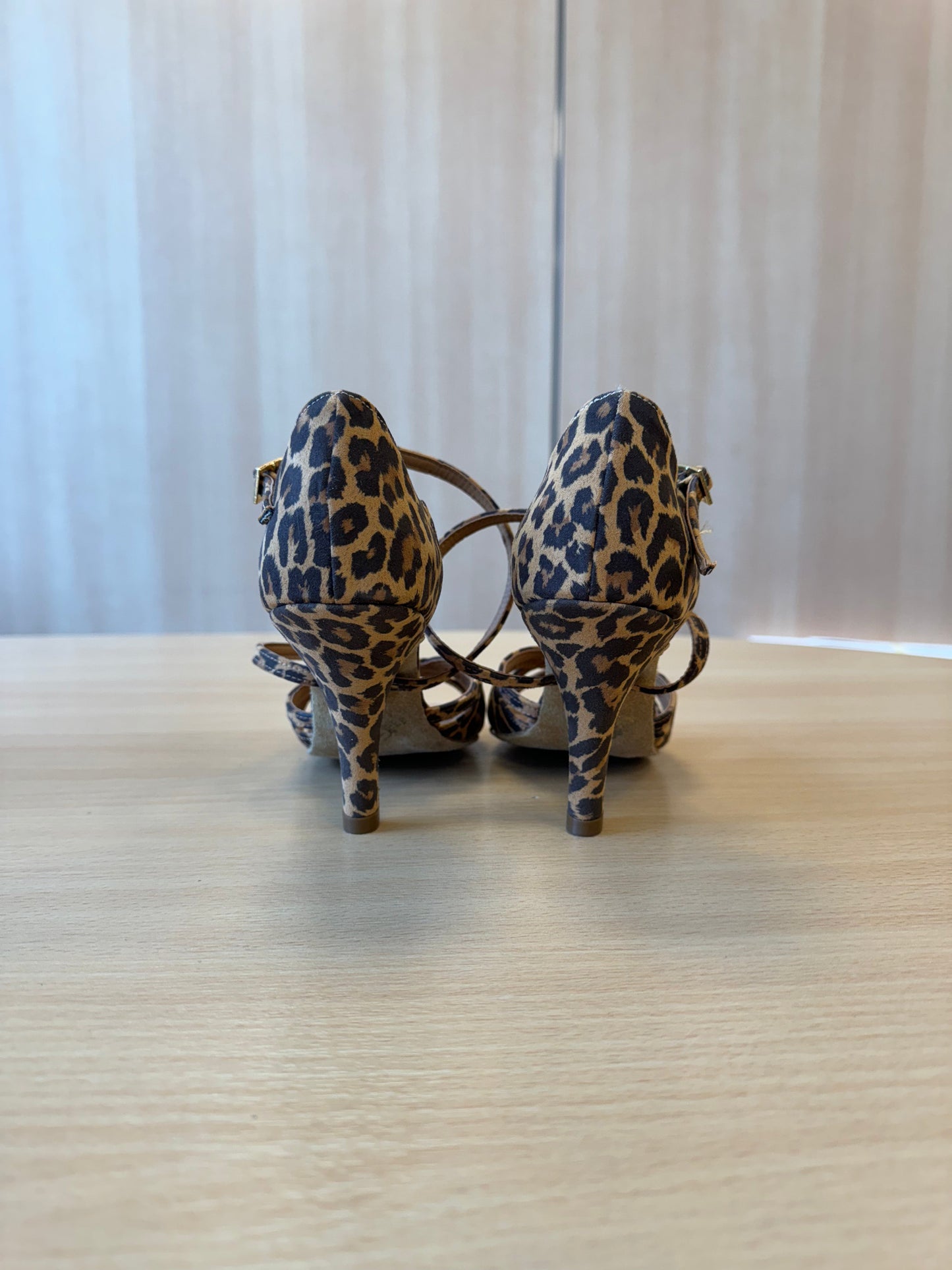 Mia - Leopard (Size 4.5)