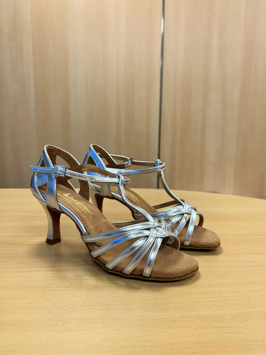 Lucia - Silver NotCalf (Size 7W)