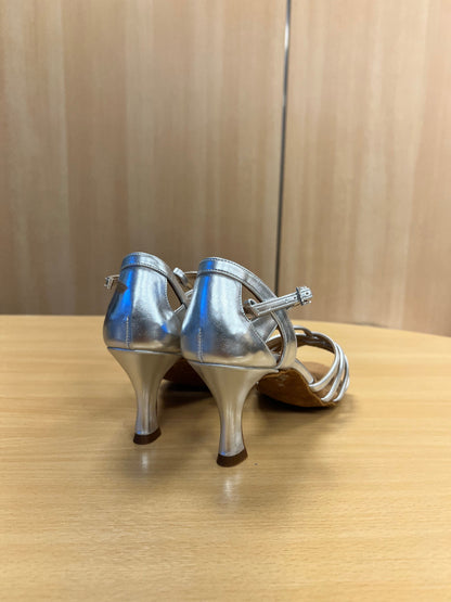 Lucia - Silver NotCalf (Size 7W)