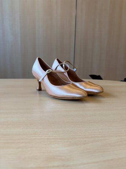 ICS Classic - Peach Satin - Size 6 - Narrow