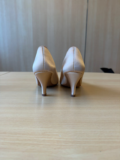 ICS RoundToe - Peach Satin - Size 5.5 - Regular (Vegan Soles)