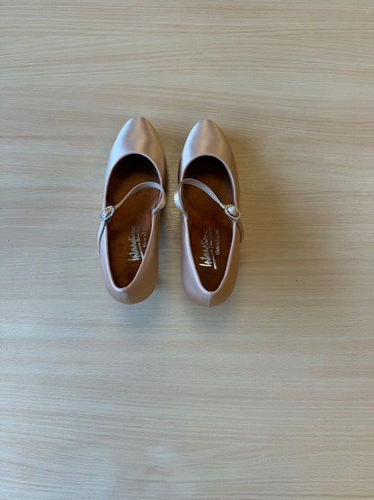 ICS Classic - Peach Satin - Size 5.5 - Regular
