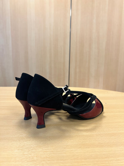 Bianca - Black Nubuck/Merlot Patent (Size 7.5W)