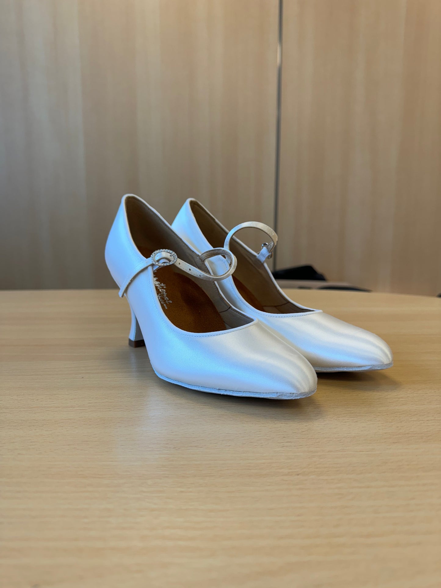 ICS Classic - White Satin (Size 6)