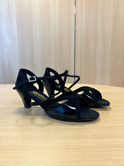 Bianca - Black Nubuck/Black Patent (Size 7XW)