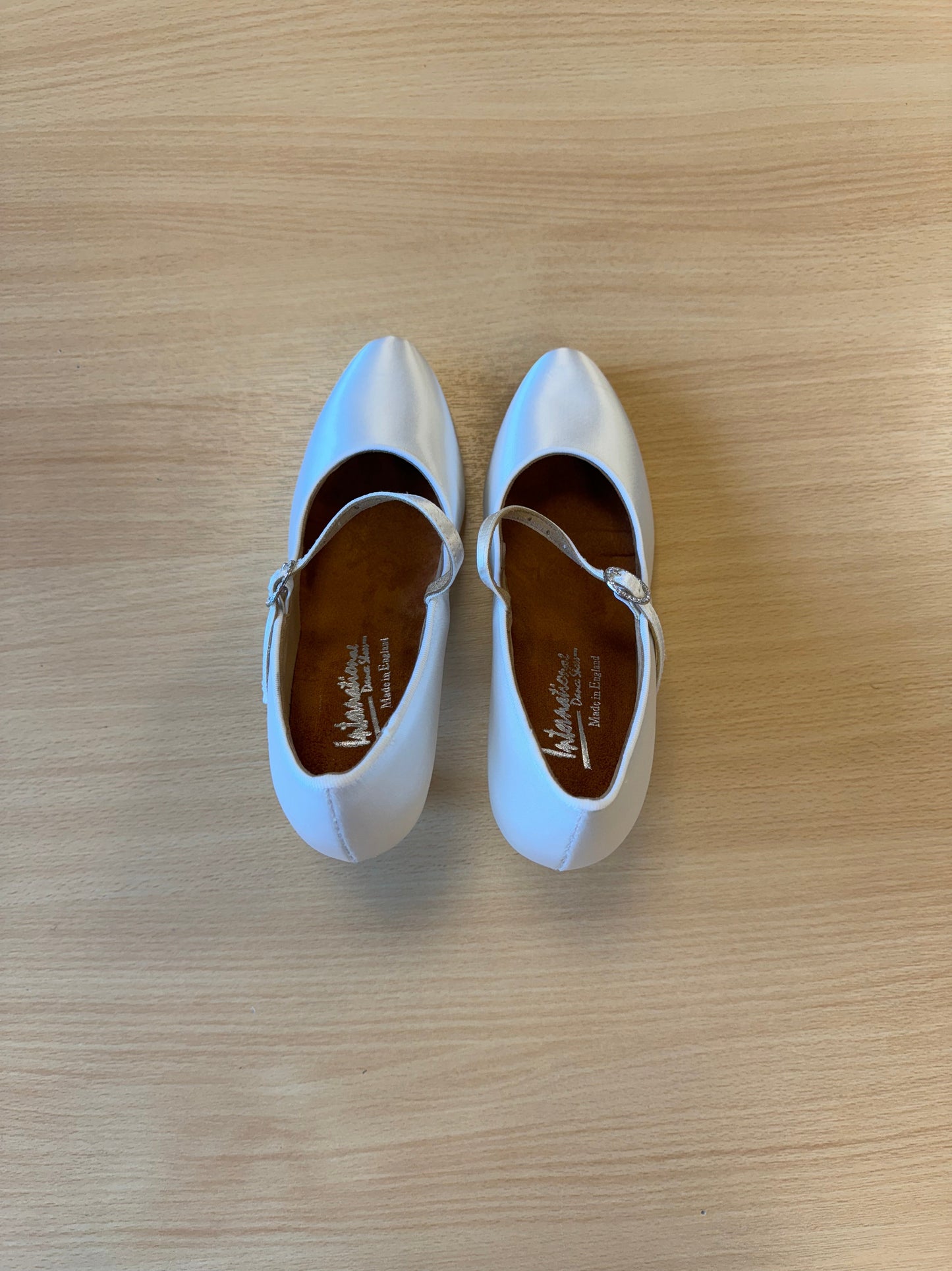 ICS Classic - White Satin (Size 6)