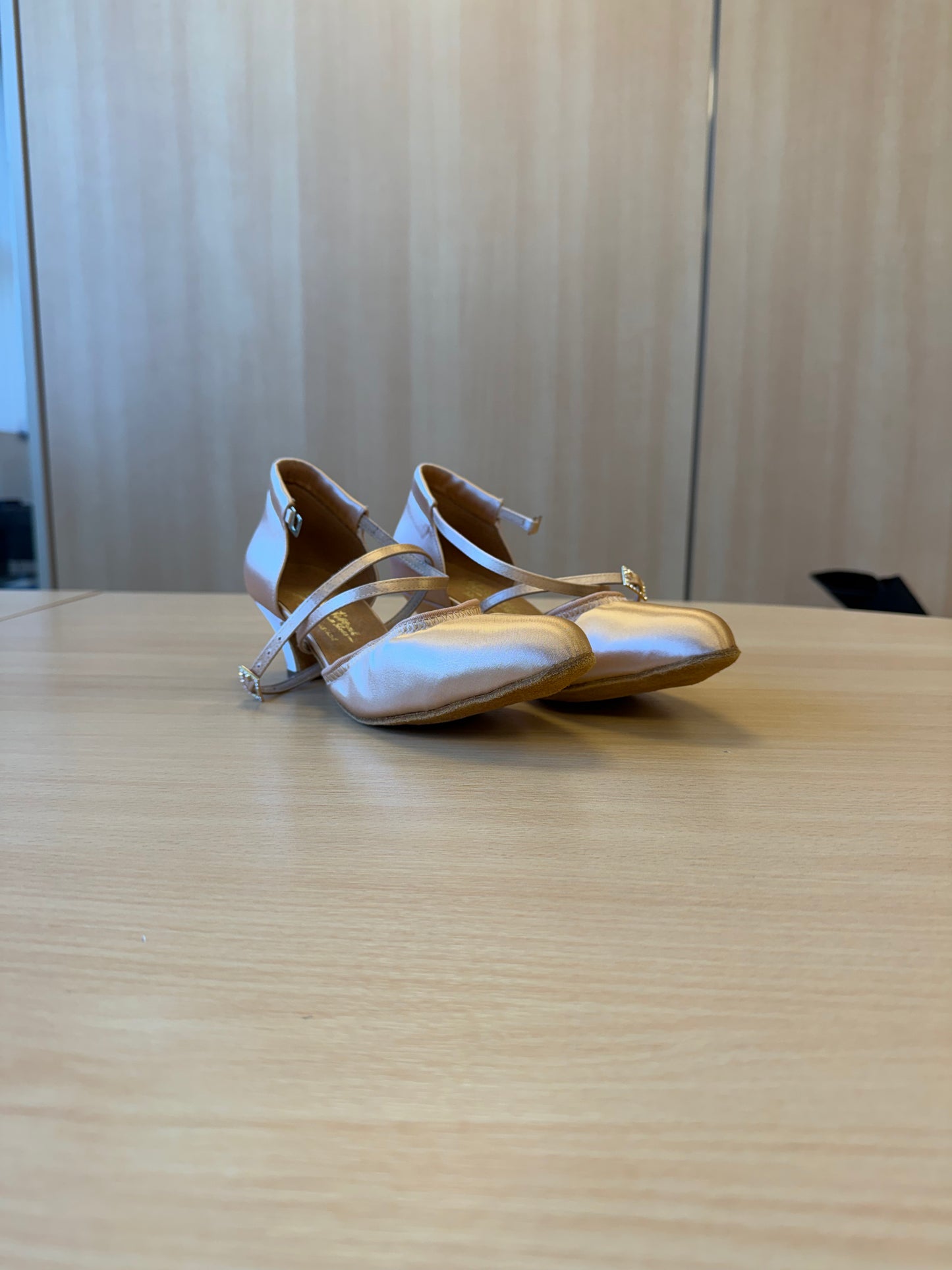 American Flex - Peach Satin - Size 5 - X Wide