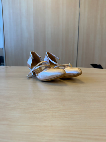 American Flex - Peach Satin - Size 5 - X Wide